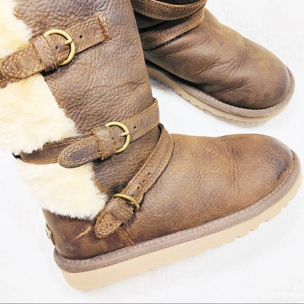🔥Ugg brown sheepskin tall boots sz1 new no box